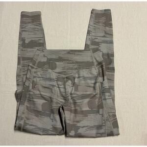 Alphalete Camo High-Rise Crossover Leggings Size Small Grey